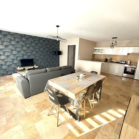 Ferienwohnung Le Petit Phuket Saint-Laurent-sur-Saone Exterior foto