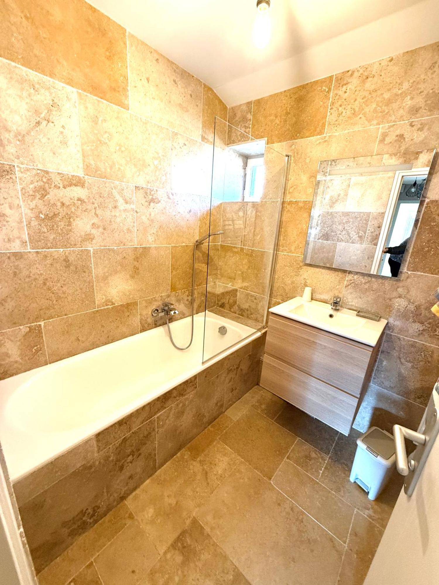 Ferienwohnung Le Petit Phuket Saint-Laurent-sur-Saone Exterior foto