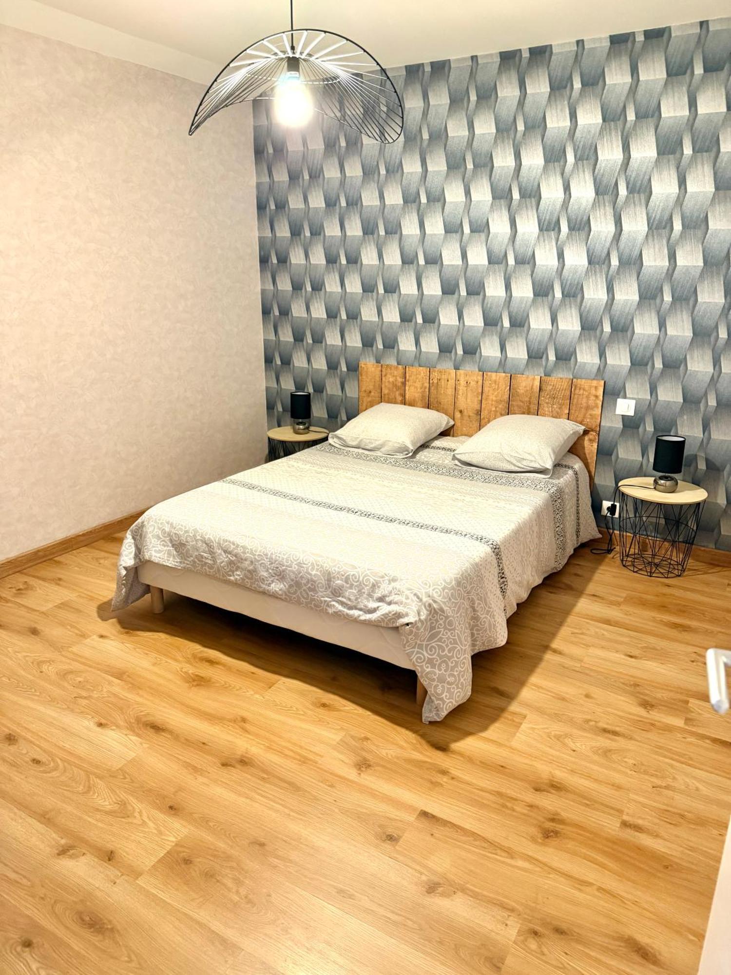 Ferienwohnung Le Petit Phuket Saint-Laurent-sur-Saone Exterior foto